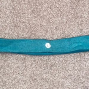 Lululemon aqua headband